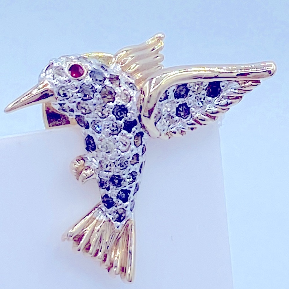 Vintage Signed PANETTA Gold Plated Pave Rhinestone Hummingbird Lapel Pin - Picture 5 of 8